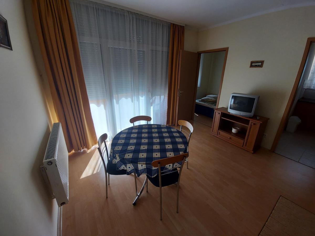 Appartement Romai Therme Apartman à Hévíz Extérieur photo